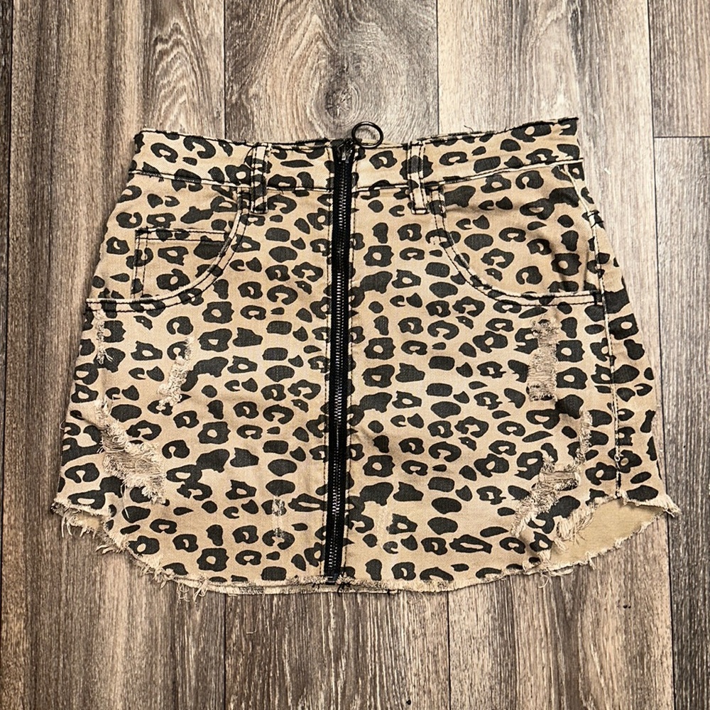 Cheetah Zipper Skirt